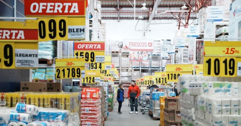 Locos por las promociones: un informe describe cuáles son los nuevos hábitos de los argentinos para comprar