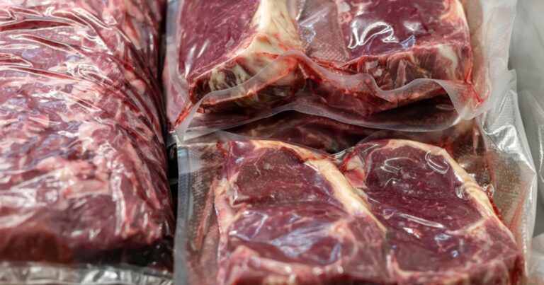 Más de 50 destinos y millones en juego: el rol estratégico de la logística en el complejo cárnico