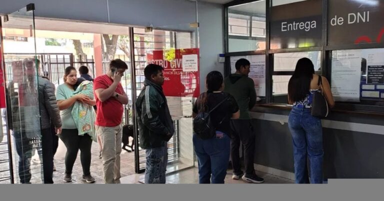 Hay siete mil ejemplares de DNI para ser entregados