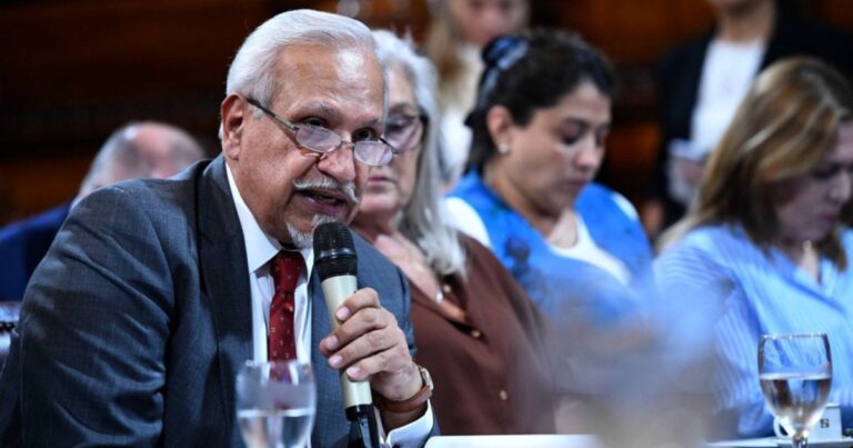 El senador Romero propuso ampliar la Corte Suprema de Justicia de cinco a siete miembros
