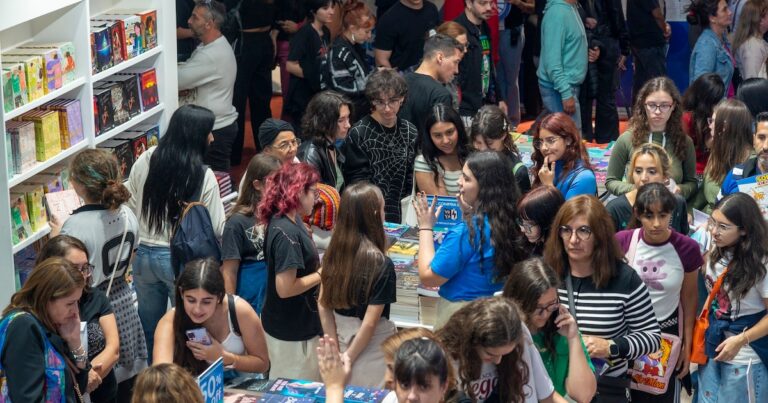 Termina la Feria del Libro con el furor por “El Eternauta” y diagnósticos dispares sobre el mercado editorial argentino