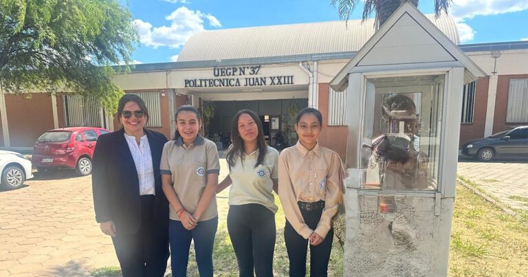 Chaco: una abogada, junto a familias de la comunidad, logró que un emblemático colegio de varones permitiera el ingreso de mujeres