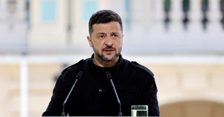 Zelensky espera que Putin confirme un alto el fuego de 30 días a partir del lunes y aseguró que Ucrania “está lista para reunirse”