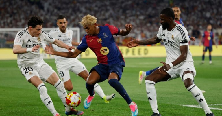 FC Barcelona – Real Madrid, en directo: los azulgranas y los blancos deciden LaLiga en el último Clásico de la temporada