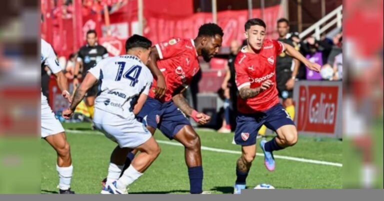 VIDEO. El Rojo se impuso ante Independiente Rivadavia y clasificó a cuartos de final del Apertura
