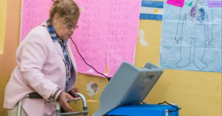 Elecciones Salta: el 51% del padrón electoral ya votó