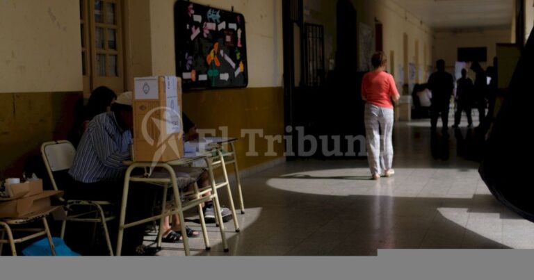 Elecciones en Salta. En Capital más de 20 mil salteños votaron en blanco y Orán tuvo la menor participación de electores