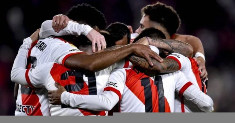 River Plate “cierra” frente a Barracas los octavos de final