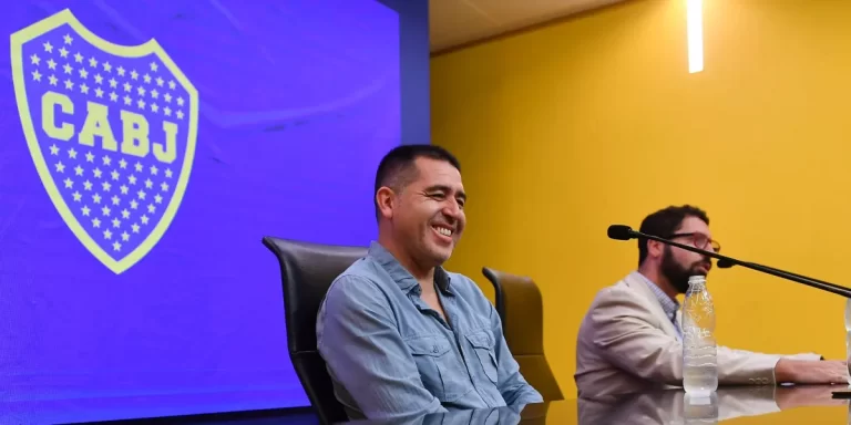 Denuncian a Riquelme por supuesta asociación ilícita