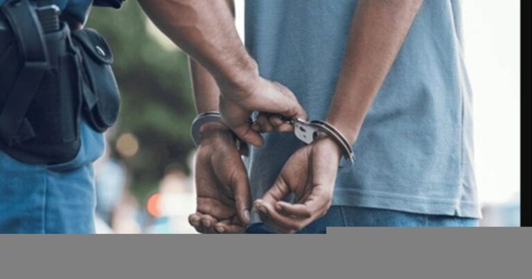 Llegó alcoholizado con otra mujer y atacó a su pareja