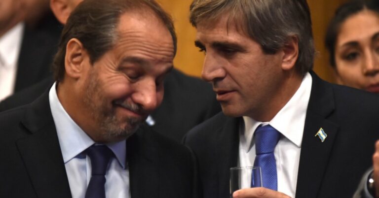 Cumbre de Caputos porque les pega en Mirgor la crisis de la industria de Tierra del Fuego