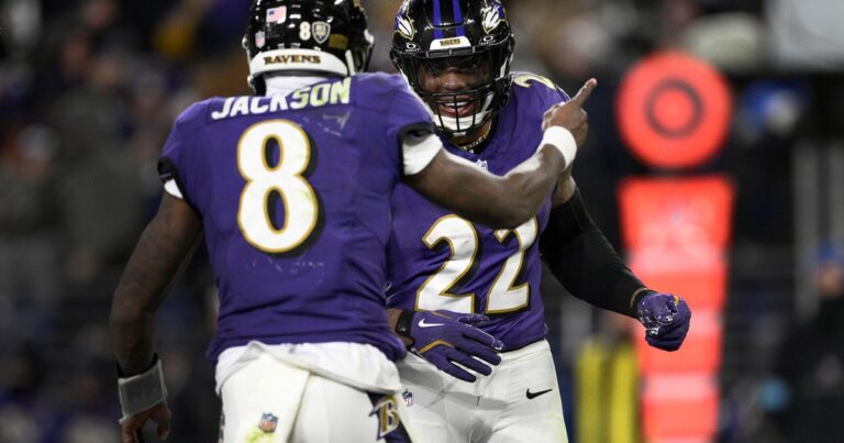 Baltimore Ravens recompensó a Derrick Henry con un multimillonario contrato tras dominante temporada