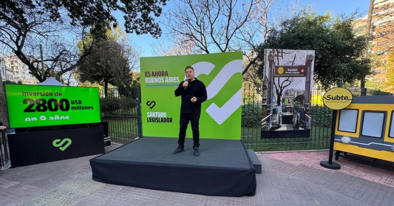 Santoro cierra su campaña en la UBA y apela a capitalizar las divisiones del PRO y los libertarios