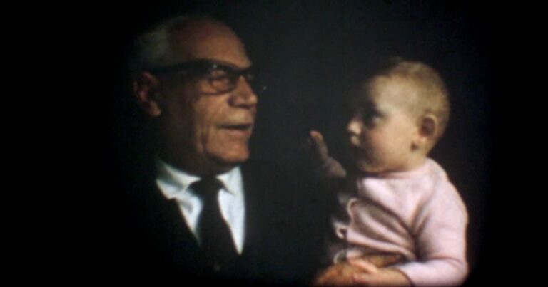 Fotos con Mussolini, un libro dedicado a Perón y un documental que desentierra una herencia incómoda: “Mi abuelo era fascista”