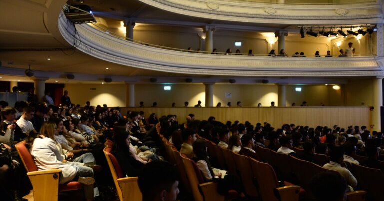 Cuáles son los secretos que compartieron CEOs de grandes empresas del país ante un auditorio de jóvenes líderes