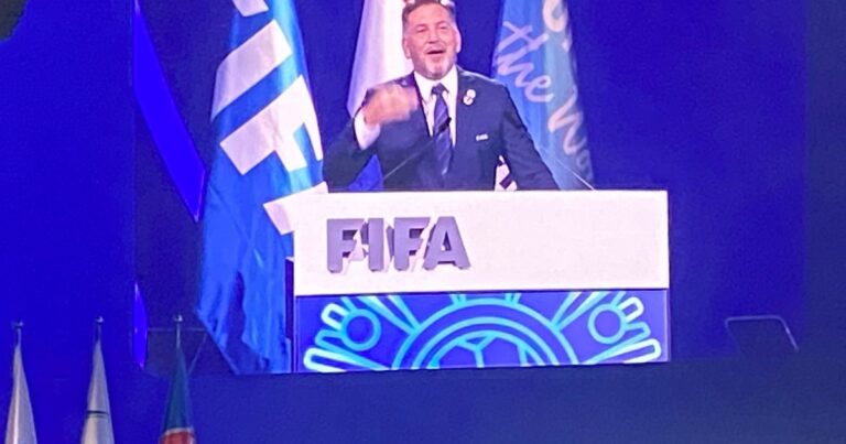 Conmebol presiona para el 2030 con 64 equipos: “Quiero que piensen”