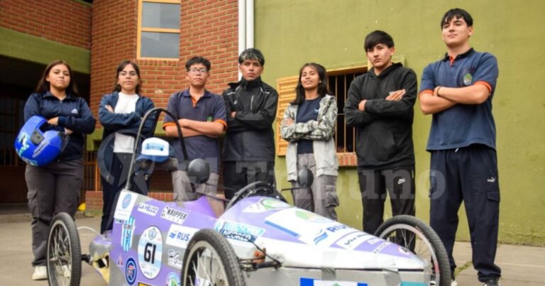 VIDEO. Eco Race 2025: jóvenes talentos de la Escuela Técnica República de la India se preparan para brillar en el autódromo