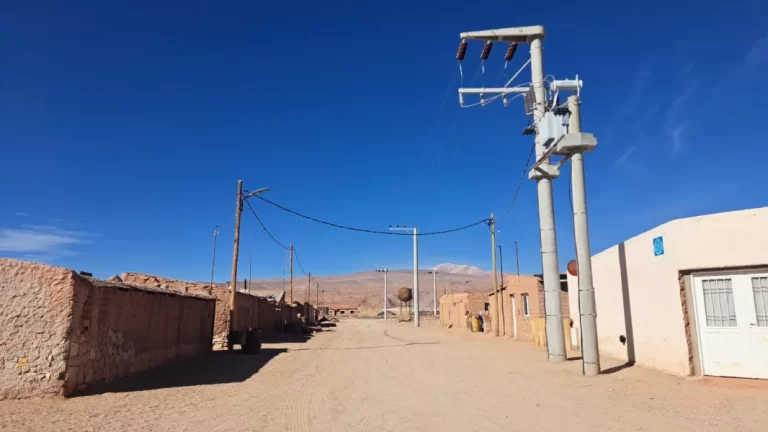 Olacapato será la primera localidad de la Puna salteña conectada al Sistema Argentino de Interconexión (SADI)