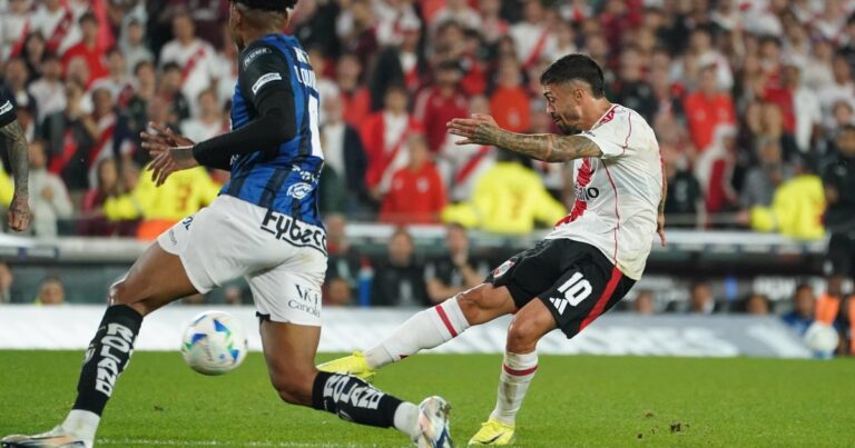 Por qué el golazo de Lanzini fue especial y su emotivo festejo con Gallardo