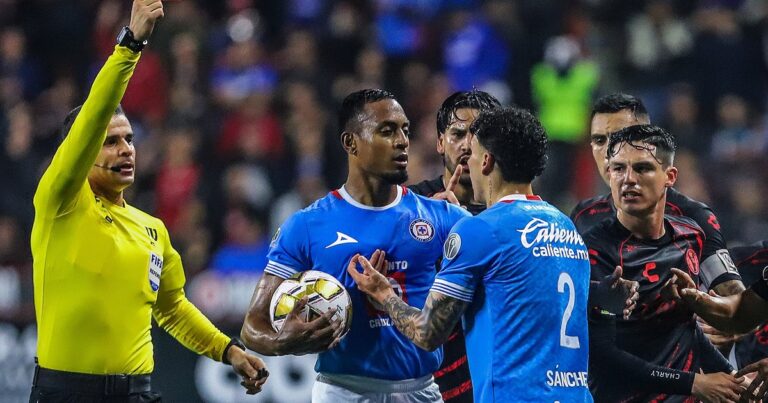 Los árbitros confirmados para la vuelta de las semifinales de la Liga MX