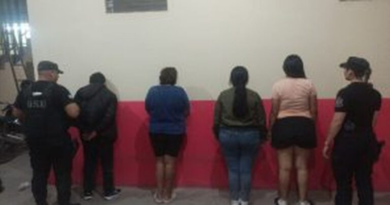 Orán: desarticulan banda de estafadores formada por un chileno y cuatro tucumanas