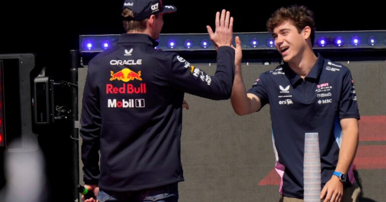 Franco Colapinto la rompió en el Fan Zone y le ganó una competencia a Verstappen