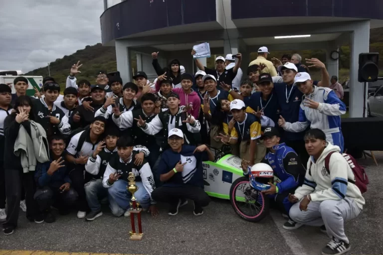 La Escuela Técnica Martín Miguel de Güemes resultó ganadora de Eco Race 2025