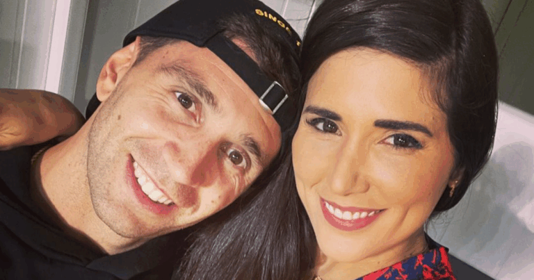 La carta de la esposa del Dibu Martínez tras el llanto del arquero por su salida del Aston Villa