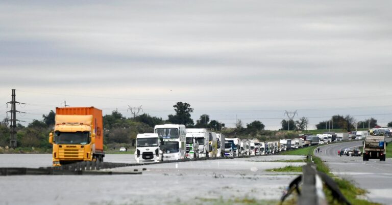 Huracán: cómo viajará a Rosario y qué dice el SMN sobre el clima en la ciudad