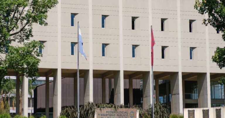 Anulan sentencia por una deuda de una tarjeta de crédito