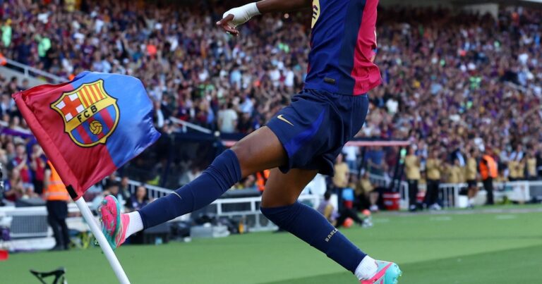 Video: el golazo de Lamine Yamal al Villarreal con su marca registrada