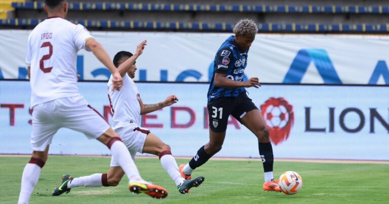 Video: bicicleta de Romario Ibarra y gol top de Emerson Pata en Independiente del Valle vs Vinotinto