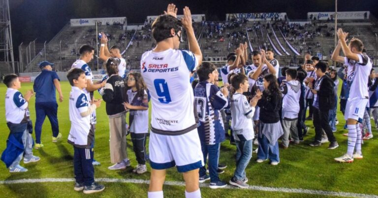 Juventud Antoniana vs. Sarmiento La Banda, en VIVO, minuto a minuto: El Santo va por la recuperación a Santiago del Estero
