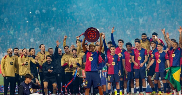 Barcelona celebró a pesar de derrota ante Villarreal, quien jugará la Champions League