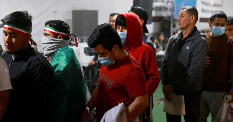 Estos son los estados que intentan limitar la atención médica para inmigrantes no autorizados