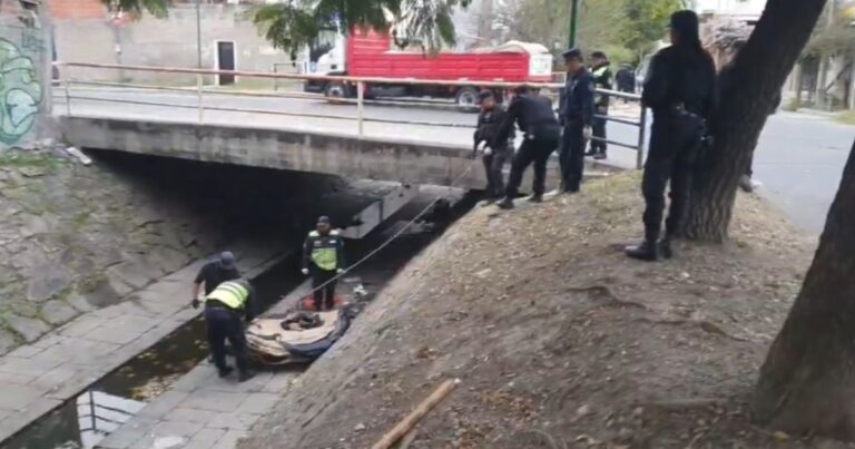 Nuevo operativo en el canal de la Esteco, para desmantelar “aguantaderos”