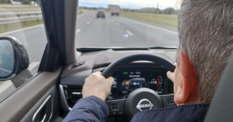 Tres tecnologías clave de los autos que hacen más seguro y eficiente el manejo