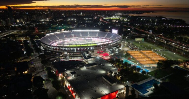 River vs. Platense EN VIVO, minuto a minuto: el millonario y el calamar chocan por su pasaje a semis