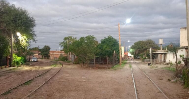 Un desesperado pedido de vecinos por saneamiento