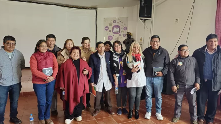 El Ministerio de Educación realizó relevamiento y una jornada de trabajo en San Antonio de los Cobres