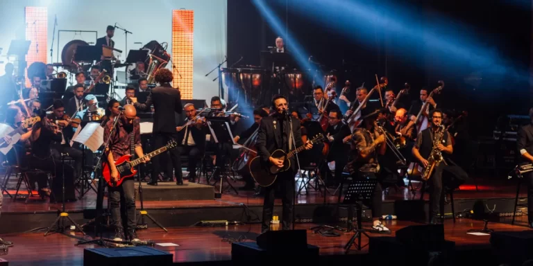 NTVG y la Filarmónica de Medellín llegan a Buenos Aires: cuando el rock se deja habitar por lo sinfónico