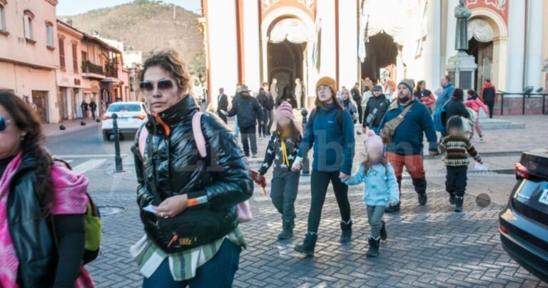 Doble feriado en Salta por el general Güemes: a quién le corresponde y por qué