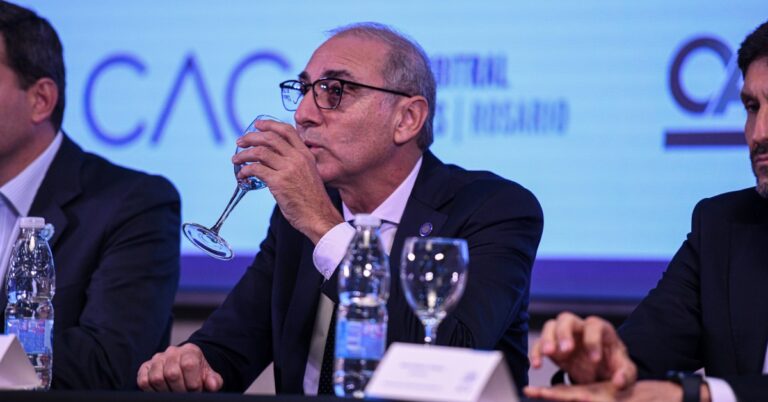 Por la inundación, se puede perder dos tercio de la soja de los campos más ricos de la Zona Núcleo