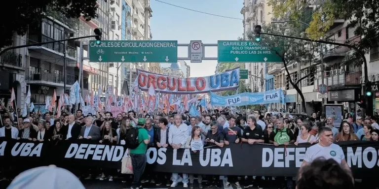 La UBA vuelve a salir a la calle en pedido de mejora salarial y mayor presupuesto educativo