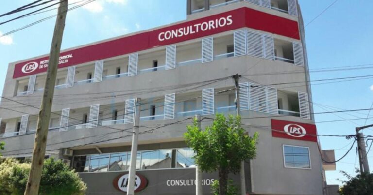 Sáenz garantizó que jubilados no perderán la cobertura del IPS