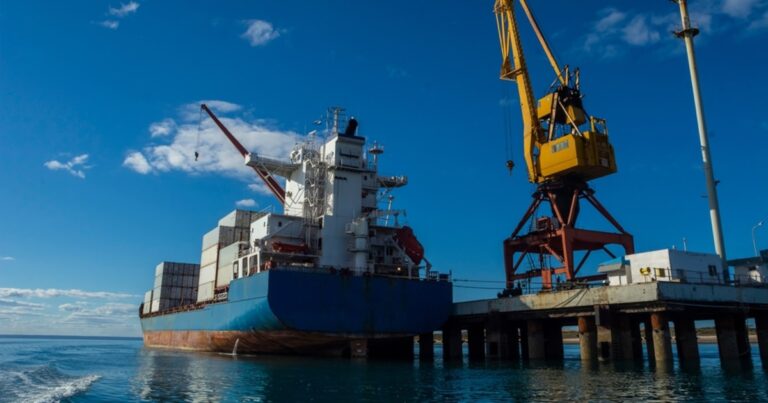 Qué impacto tendrá el nuevo régimen naval en los costos logísticos