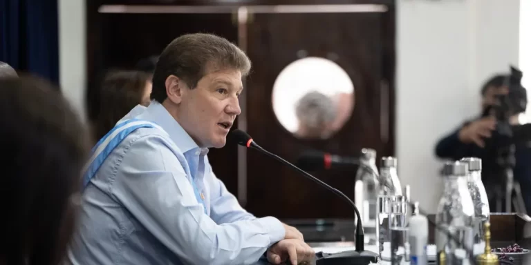 Tierra del Fuego: el gobernador Melella confirmó que se van a “conservar los puestos de trabajo”