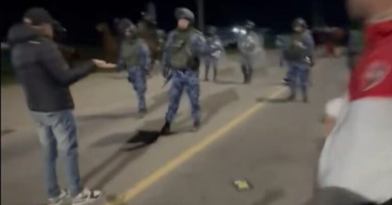 Video: incidentes entre la gente de Newell’s y la policía en la previa del duelo por Copa Argentina