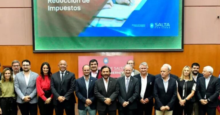 Anunciaron una baja de impuestos para el comercio, hotelería y gastronomía