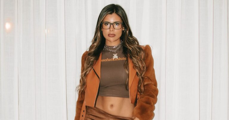 Embargaron por 5 millones de pesos a la cantante que usó el CUIT de seis gobernadores para comprar ropa en el exterior